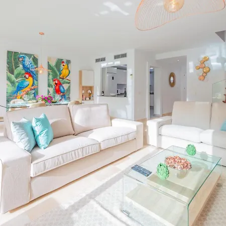 Vacation Los Pinos: Elegant Golf Retreat Near Puerto Banus * Marbella